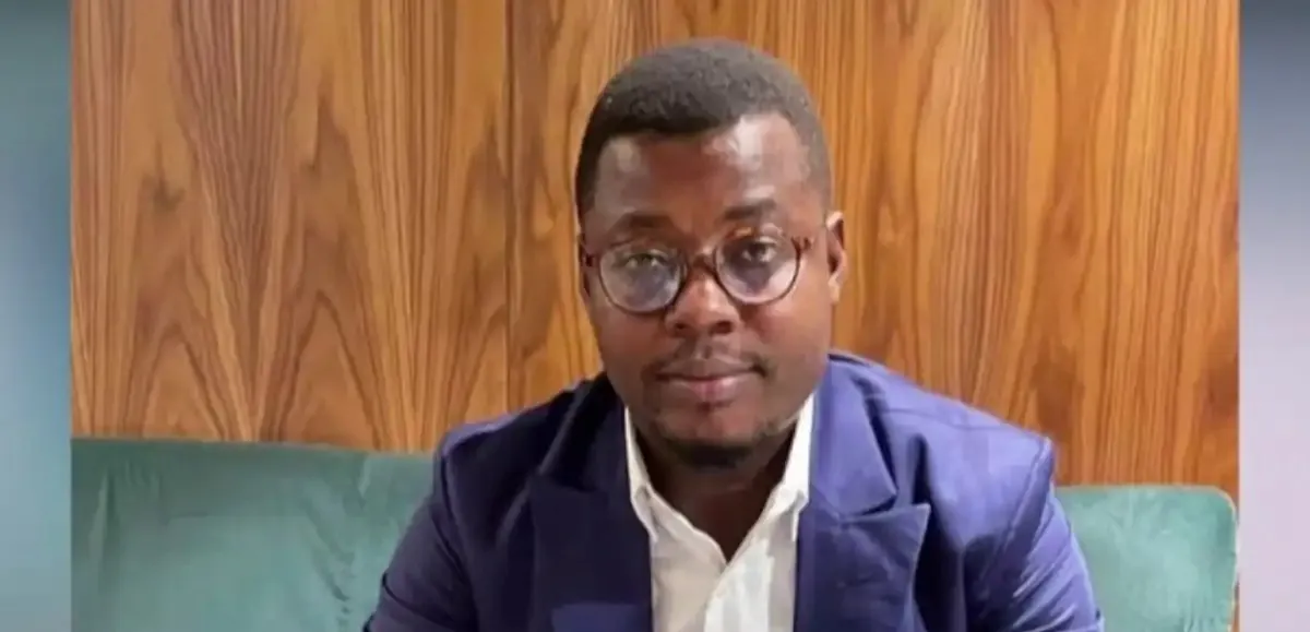 Bénin : un journaliste critique du pouvoir interpellé à Abidjan et extradé à Cotonou